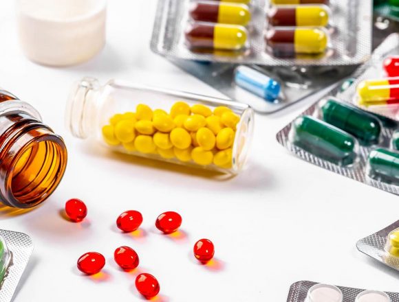 الحكومة “تُجرّب المجرَّب” بالمحروقات على الأدوية… و”تنتظر نتائج مختلفة”