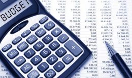 20e213f682dbac535a0092b1dbc26bd2-1 ما هي العقبات امام اقرار الموازنة في مجلس النواب؟