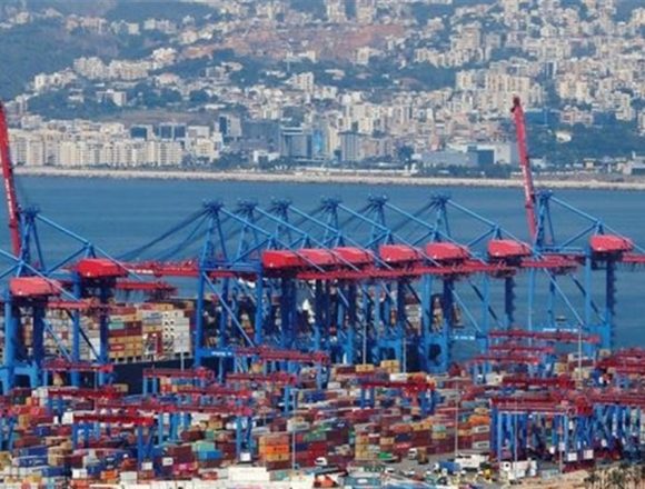 الدولار الجمركي… إيجابيات وسلبيات