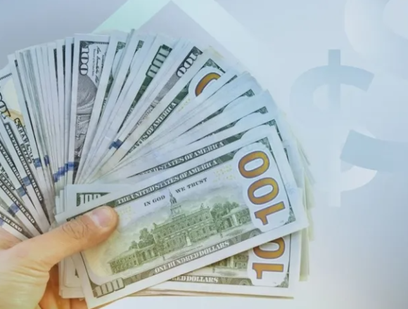 انخفاض بدولار السوق السوداء عند الاغلاق مساء اليوم الاربعاء 21 حزيران 2023
