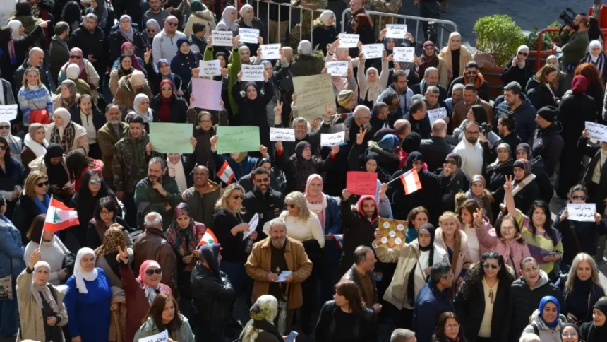 الموظفين الموظفين